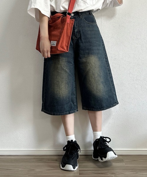Cham.(チャム)の「デニムワイドハーフパンツ(デニムパンツ・レディース・ブルー・M/S/L)」の16枚目の写真