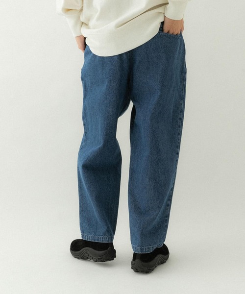 EKAL（エカル）の「ツータックデニムトラウザー（デニムパンツ）」 - WEAR