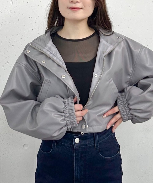 archives（アルシーヴ）の「フェイクレザードロストショートブルゾン／（ブルゾン・レディース・ブラック/ブルー/アイボリー・MEDIUM）」の3枚目の写真