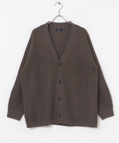 ITEMS URBANRESEARCH(アイテムズ アーバンリサーチ)の「ワッフル編み Vネックニットカーディガン(カーディガン/ボレロ・メンズ・チャコールグレー/ブラック/オフホワイト/オリーブ/モカ・SMALL/MEDIUM/LARGE)」の18枚目の写真