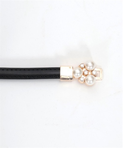 axes femme（アクシーズファム）の「ビジューバックル調整細ベルト（ベルト・レディース・ベージュ/ブラック・FREE）」の18枚目の写真