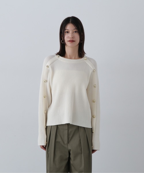 N.（N. Natural Beauty Basic）（エヌエヌナチュラルビューティーベーシック）の「◆ラグランボタンニット（ニット/セーター・レディース・レッド/オフホワイト/チャコールグレー・MEDIUM）」の9枚目の写真