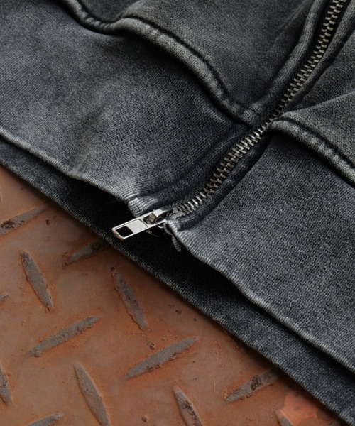 DEVICE（デバイス）の「ピグメント ヴィンテージライク 韓国 古着風 ダブルジップ スウェット トレーナー パーカー（パーカー・レディース・ブラック・FREE）」の5枚目の写真