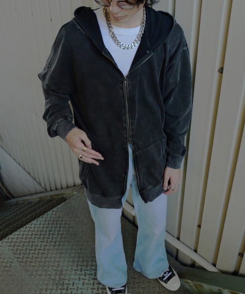 DEVICE（デバイス）の「ピグメント ヴィンテージライク 韓国 古着風 ダブルジップ スウェット トレーナー パーカー（パーカー・レディース・ブラック・FREE）」の8枚目の写真