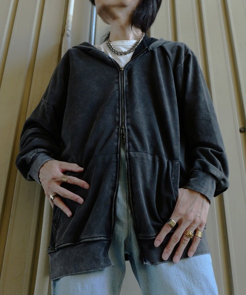 DEVICE（デバイス）の「ピグメント ヴィンテージライク 韓国 古着風 ダブルジップ スウェット トレーナー パーカー（パーカー・レディース・ブラック・FREE）」の9枚目の写真