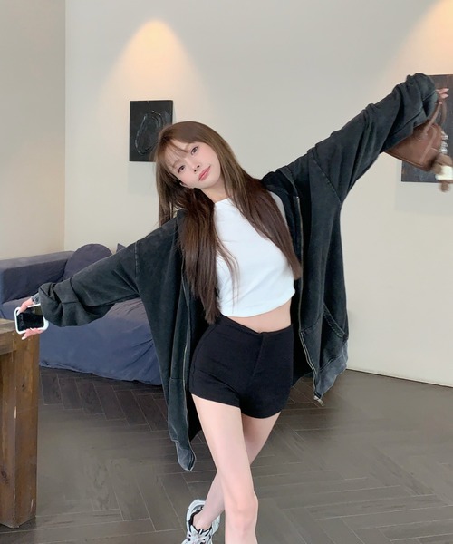 DEVICE（デバイス）の「ピグメント ヴィンテージライク 韓国 古着風 ダブルジップ スウェット トレーナー パーカー（パーカー・レディース・ブラック・FREE）」の13枚目の写真