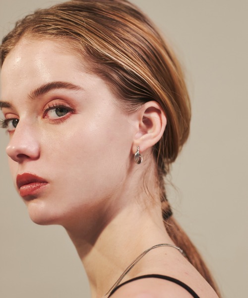 mame　マメクロゴウチ　ピアス　3連　フープ　ラインストーン付　両耳 mame マメクロゴウチ ピアス 3連 フープ ラインストーン付 両耳 mame