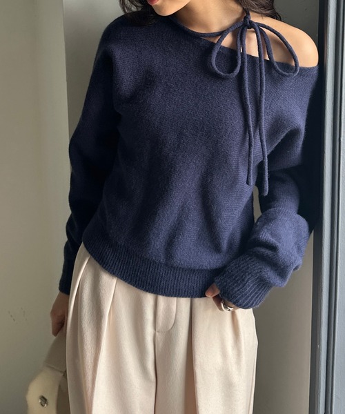 solleim（ソルレム）の「ストラップリボンワンショルニット（ニット/セーター・レディース・オフホワイト/グレー/ブラック/ブルー/ピンク/ブラック系/グレー系・M/L）」の21枚目の写真