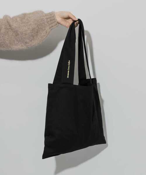 SMELLY(スメリー)の「ロゴシンプルワイドトート(トートバッグ・レディース・アイボリー/ブラック/ネイビー・-)」の22枚目の写真
