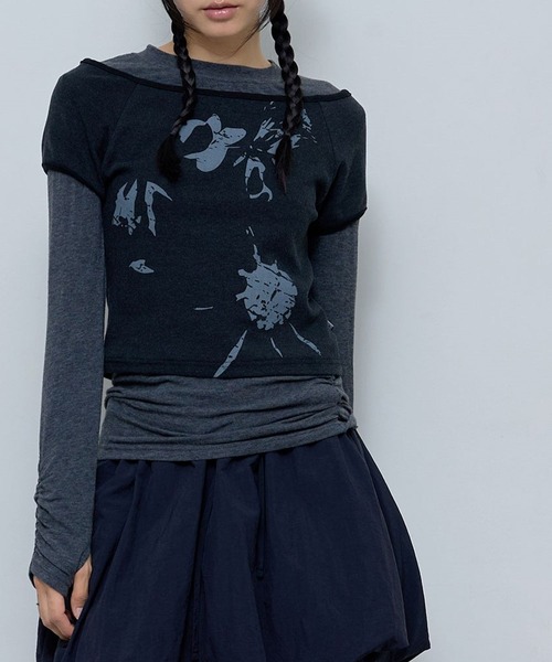 FANCY CLUB（ファンシークラブ）の「NASTY FANCY CLUB／ローズレイヤードロングスリーブ（Tシャツ/カットソー・レディース・レッド/チャコール・FREE）」の2枚目の写真