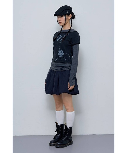 FANCY CLUB（ファンシークラブ）の「NASTY FANCY CLUB／ローズレイヤードロングスリーブ（Tシャツ/カットソー・レディース・レッド/チャコール・FREE）」の4枚目の写真