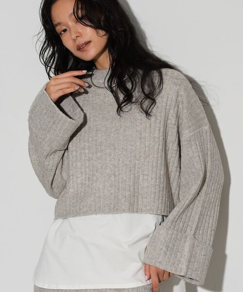 GALLEST（ギャレスト）の「◆スパンコール混クルーネックニット（ニット/セーター・レディース・ホワイト系/チャコールグレー/ベージュ/ブルーグリーン/パープル・38）」の6枚目の写真