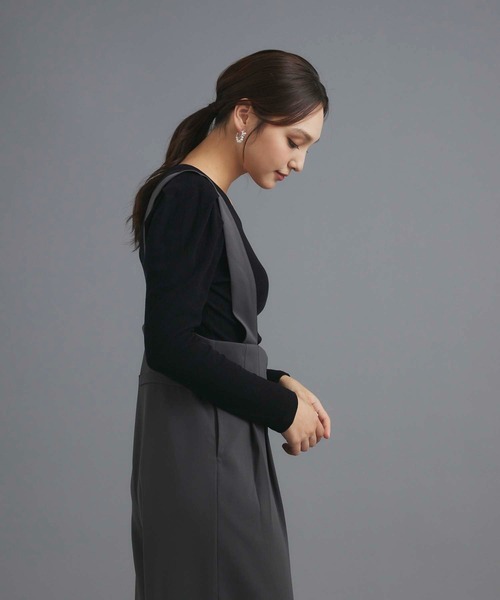 fifth（フィフス）の「タックデザインサロペット（つなぎ/オールインワン・レディース・ブラック/グレー・M）」の3枚目の写真