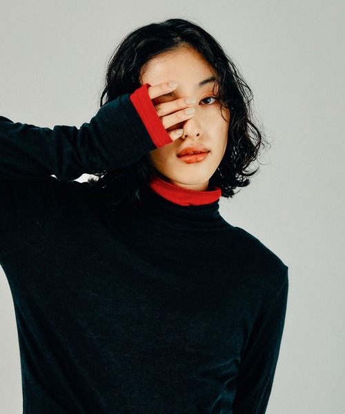 LEPSIM（レプシィム）の「テンセル混タートル　145367（Tシャツ/カットソー・レディース・レッド/ライトグリーン/ブラック/オフホワイト/グリーン/レッド系その他/チャコールグレー・FREE）」の15枚目の写真