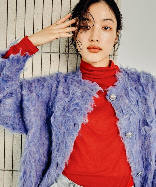 LEPSIM（レプシィム）の「テンセル混タートル　145367（Tシャツ/カットソー・レディース・レッド/ライトグリーン/ブラック/オフホワイト/グリーン/レッド系その他/チャコールグレー・FREE）」の22枚目の写真