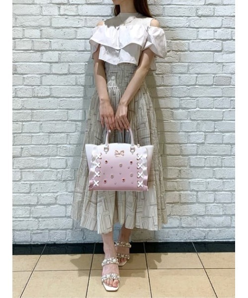SAMANTHAVEGA(サマンサベガ)の「レースアップハートビジューグラデーションフラッタ―(小)(ハンドバッグ・レディース・ピンク・FREE)」の16枚目の写真