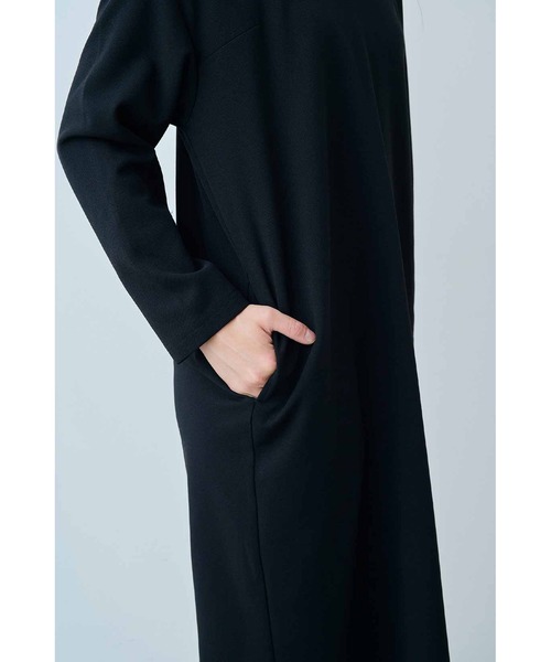 ＩＥＤＩＴ 帯電防止加工がうれしい いつもキレイな黒が続く純黒素材の大人シックな裏微起毛ワンピース〈ブラック〉（ワンピース）｜IEDIT（イディット）