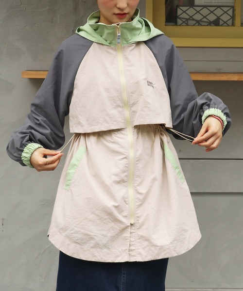 KRIFF MAYER Lady's Collection(クリフメイヤーレディースコレクション)の「ゆったりマウンテンパーカー(マウンテンパーカー・レディース・ピンク/ダークグレー/ナチュラル/カラフル/ライトグリーン・LARGE/MEDIUM)」の20枚目の写真