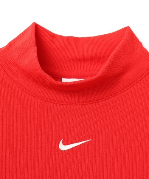 atmos pink(アトモスピンク)の「NIKE AS W NSW ESSNTL RIB MOCK LS TO / ナイキ ウィメンズ NSW エッセンシャル リブ L/S モック トップ 【SP】(Tシャツ/カットソー・レディース・レッド・M/S)」の2枚目の写真