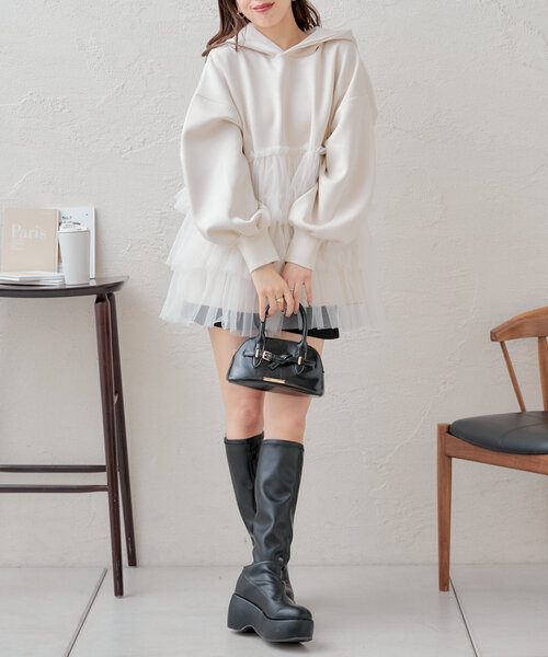 ボリュームチュールフードルーズスウェット（パーカー）｜Chico