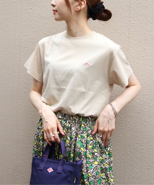 DANTON(ダントン)の「DANTON/ダントン ショートTEEシャツ ソリッド T/C SHORT T-SHIRT SOLID DT-C0408 CVT(Tシャツ/カットソー・レディース・サックスブルー/ダークベージュ/ホワイト/ピンク/ダークブルー/ライトグリーン/ライトベージュ・M)」の3枚目の写真