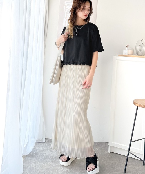 classicalelf（クラシカルエルフ）の「華やかさとこなれ感を両立！レースアップデザインクロップドＴシャツ(半袖)（Tシャツ/カットソー・レディース・チャコール/ベージュ×ブラック/ブラック×ベージュ/アイボリー系1/ブラック×ブラック/チャコールグレー×ブラック・LARGE/MEDIUM/SMALL/X-LARGE）」の12枚目の写真