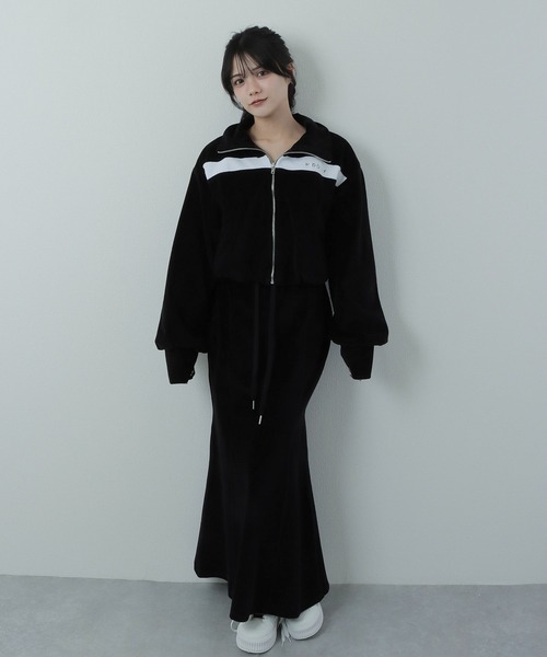 M DOLLY（エムドリー）の「*M DOLLY original* velour mermaid skit/ベロアマーメイドスカート（スカート・レディース・ブラック/ベージュ・S/FREE）」の12枚目の写真
