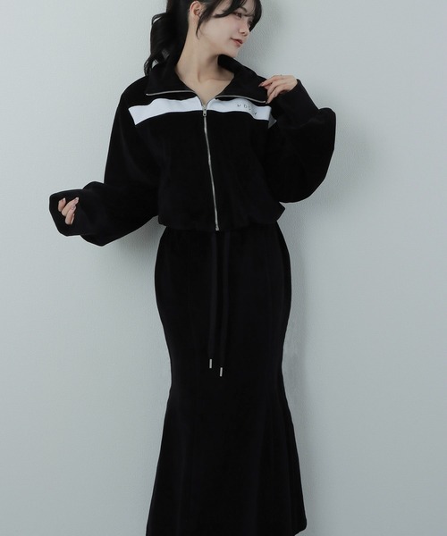 M DOLLY（エムドリー）の「*M DOLLY original* velour mermaid skit/ベロアマーメイドスカート（スカート・レディース・ブラック/ベージュ・S/FREE）」の14枚目の写真