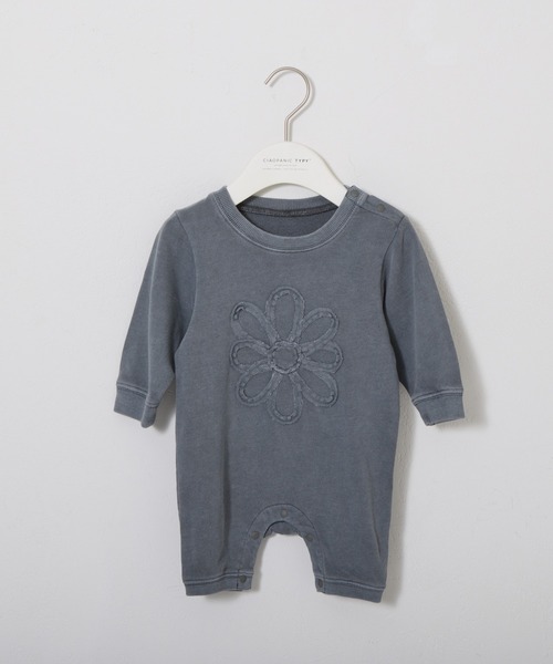 CIAOPANIC TYPY（チャオパニックティピー）の「【25SS新作】【KIDS】ピグメント加工フラワーロープロンパース（ロンパース・キッズ・チャコールグレー/オフホワイト・80）」の4枚目の写真