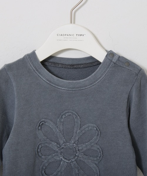 CIAOPANIC TYPY（チャオパニックティピー）の「【25SS新作】【KIDS】ピグメント加工フラワーロープロンパース（ロンパース・キッズ・チャコールグレー/オフホワイト・80）」の6枚目の写真