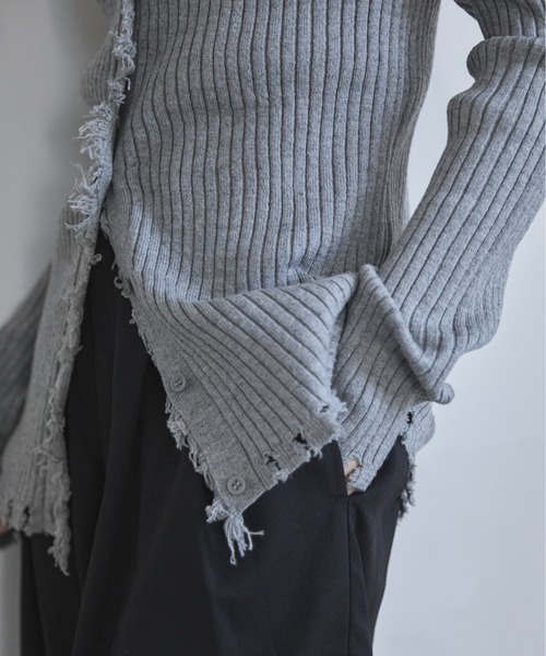feepur（フェピュール）の「【ハンドウォッシャブル】ダメージリブカーディガン（カーディガン/ボレロ・レディース・ベージュ/杢グレー/ブラック/オフホワイト・MEDIUM）」の7枚目の写真