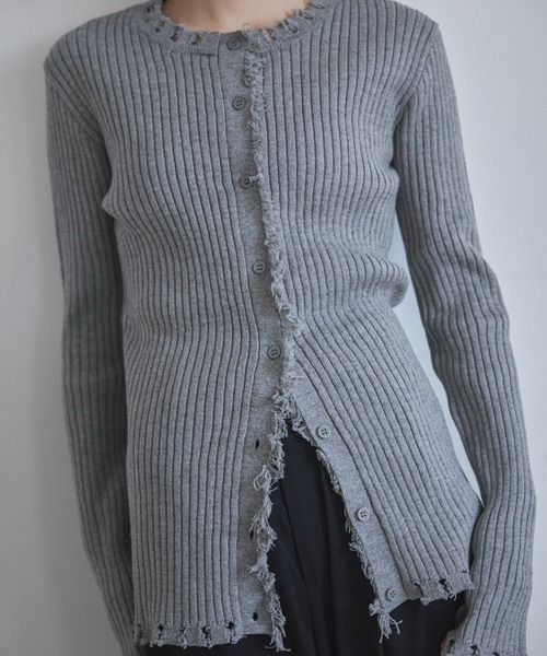feepur（フェピュール）の「【ハンドウォッシャブル】ダメージリブカーディガン（カーディガン/ボレロ・レディース・ベージュ/杢グレー/ブラック/オフホワイト・MEDIUM）」の5枚目の写真
