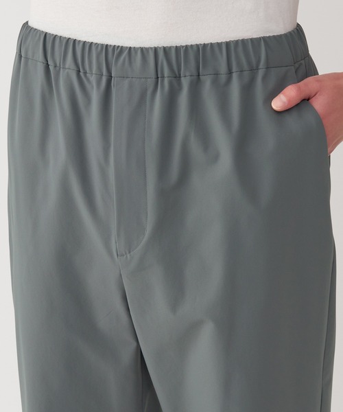 無印良品(ムジルシリョウヒン)の「紳士 UVカット撥水ストレッチパンツ(その他パンツ・メンズ・ブラック/グレー系・S/M/L/XL)」の9枚目の写真