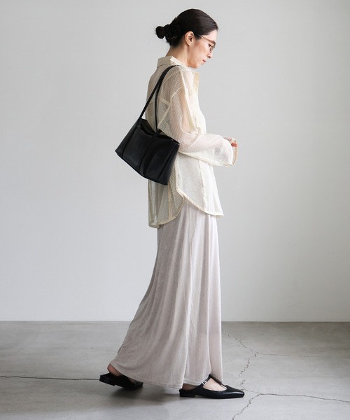 select MOCA(セレクトモカ)の「Tストラップメリージェーンサンダル(パンプス・レディース・シルバー/ブラック・SMALL/MEDIUM/LARGE)」の11枚目の写真
