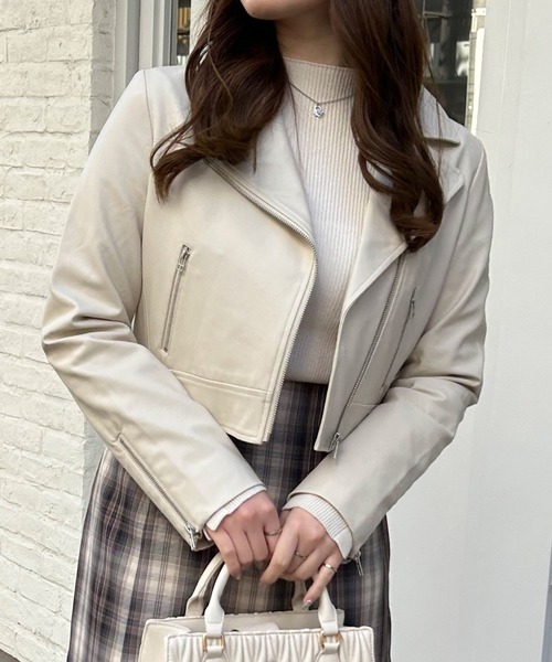 INGNI（イング）の「【WEB限定】クロップド丈ライダースジャケット（ライダースジャケット・レディース・ブラック/アイボリー・M）」の13枚目の写真