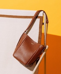 【BEAURE/ビュレ】カウレザー バケツ型 ワンマイル BAG
