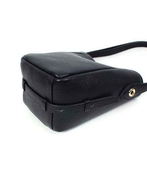 Beau're(ヴュレ)の「【BEAURE/ビュレ】カウレザー バケツ型 ワンマイル BAG(ショルダーバッグ・レディース・アイボリー/ブラウン/シルバー/レッド/ブラック・FREE)」の21枚目の写真
