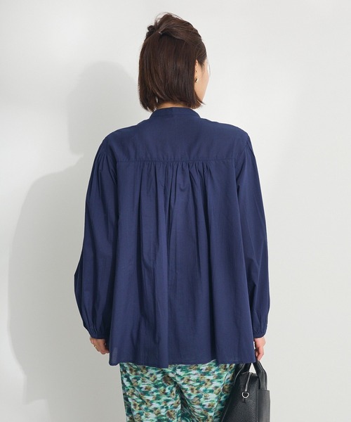 CRAFT STANDARD BOUTIQUE(クラフトスタンダードブティック)の「インド綿ピンタックブラウス(シャツ/ブラウス・レディース・オフホワイト/ネイビー/レッド・FREE)」の8枚目の写真