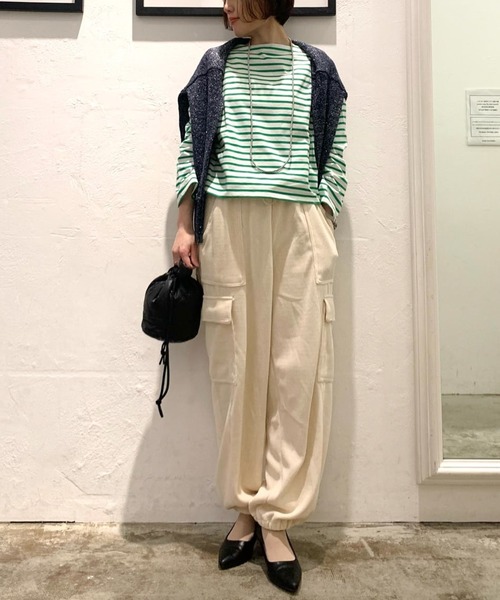 Green Parks(グリーンパークス)の「ボックスシルエットボーダープルオーバー(Tシャツ/カットソー・レディース・レッド/イエロー/グリーン/ダークネイビー・FREE)」の6枚目の写真