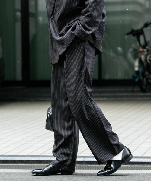 SENSE OF PLACE by URBAN RESEARCH(センスオブプレイスバイアーバンリサーチ)の「ピンストライプタックワイドスラックス(その他パンツ・メンズ・ネイビー/ブラック・LARGE/MEDIUM)」の19枚目の写真