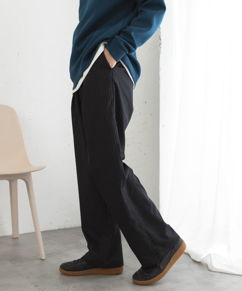 SENSE OF PLACE by URBAN RESEARCH(センスオブプレイスバイアーバンリサーチ)の「ピンストライプタックワイドスラックス(その他パンツ・メンズ・ネイビー/ブラック・LARGE/MEDIUM)」の11枚目の写真