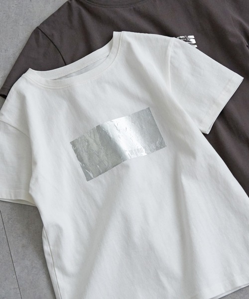 notch.(ノッチ)の「箔プリントアソートTシャツ(Tシャツ/カットソー・レディース・オフホワイト/シルバー/ホワイト/チャコール/ダークグレー/その他2・M)」の8枚目の写真