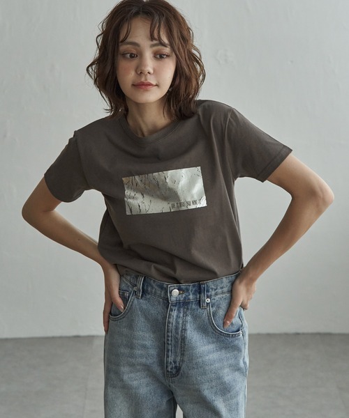 notch.(ノッチ)の「箔プリントアソートTシャツ(Tシャツ/カットソー・レディース・オフホワイト/シルバー/ホワイト/チャコール/ダークグレー/その他2・M)」の12枚目の写真