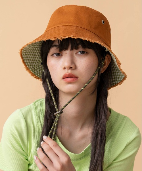 Casselini（キャセリーニ）の「Casselini(キャセリーニ)リバーシブルバケハ（キャップ・レディース・ブラック/アイボリー/ブラウン・FREE）」の3枚目の写真