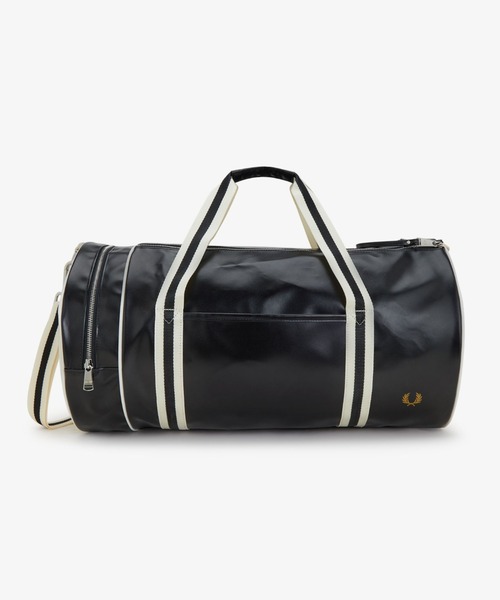 FRED PERRY（フレッドペリー）の「Classic Large Barrel Bag／クラシックバレルバッグ L（ドラムバッグ・メンズ・ブラック・ONE SIZE）」の3枚目の写真