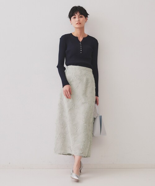 OPAQUE.CLIP（オペークドットクリップ）の「フリンジジャーカードナロースカート【洗える】（スカート・レディース・オフホワイト/ネイビー/ライトグレー・38/40/42）」の18枚目の写真