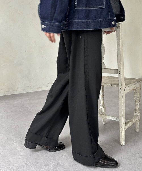 CPCM(シーピーシーエム)の「ロールアップチノパンツ(その他パンツ・レディース・ホワイト/ベージュ/チャコールグレー/ブラック・MEDIUM/LARGE)」の5枚目の写真