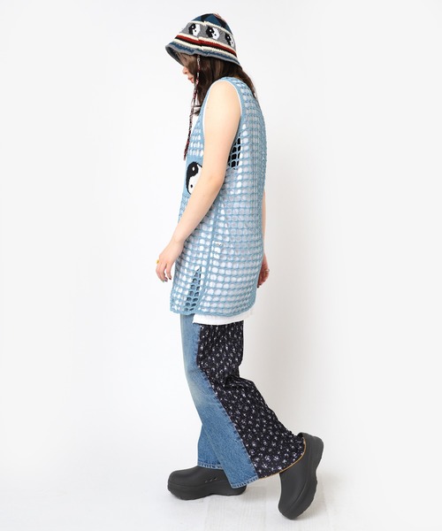 RNA（アールエヌエー）の「K2718 ＹＩＮ　ＹＡＮＧメッシュタンク（タンクトップ・レディース・ブルー/ベージュ/ブラック・MEDIUM）」の15枚目の写真