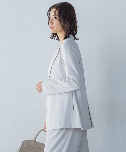 LAUTREAMONT（ロートレアモン）の「キレイ×リラックス アムンゼンジャケット≪洗濯機で洗える≫（テーラードジャケット・レディース・ベージュ/ブラック/チャコールグレー・9号/11号）」の6枚目の写真