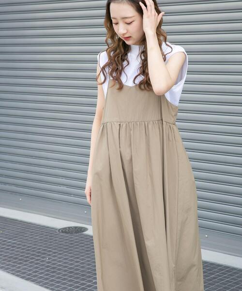ITEMS URBANRESEARCH(アイテムズ アーバンリサーチ)の「フレンチTシャツ×キャミワンピースセット(ワンピース・レディース・ホワイト系その他/モカ/チャコールグレー・FREE)」の5枚目の写真